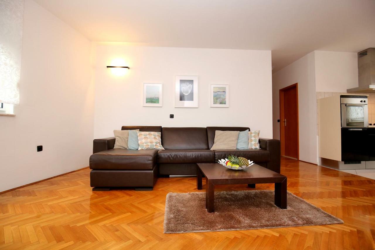 City Gallery Apartment Zadar Exterior photo